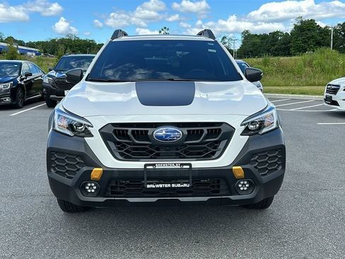 Certified 2025 Subaru Outback Wilderness w/ Wilderness Package AWD/4WD image 2