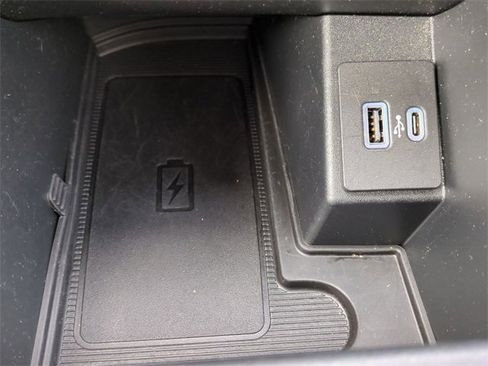 Used 2024 Ford Edge Titanium w/ Equipment Group 301A image 22