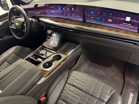 New 2026 Cadillac Escalade ESV Platinum Sport image 61