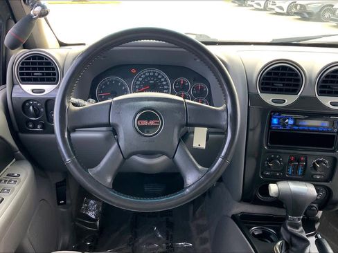 Used 2007 GMC Envoy SLE image 5