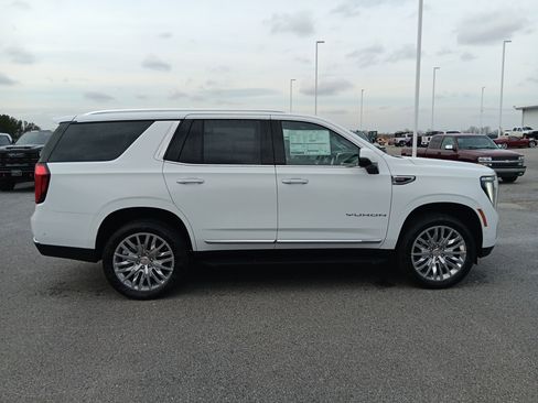 New 2026 GMC Yukon Elevation image 5