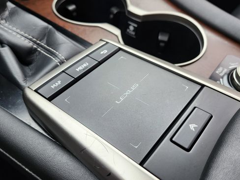 Used 2022 Lexus RX 450hL AWD w/ Premium Package image 13