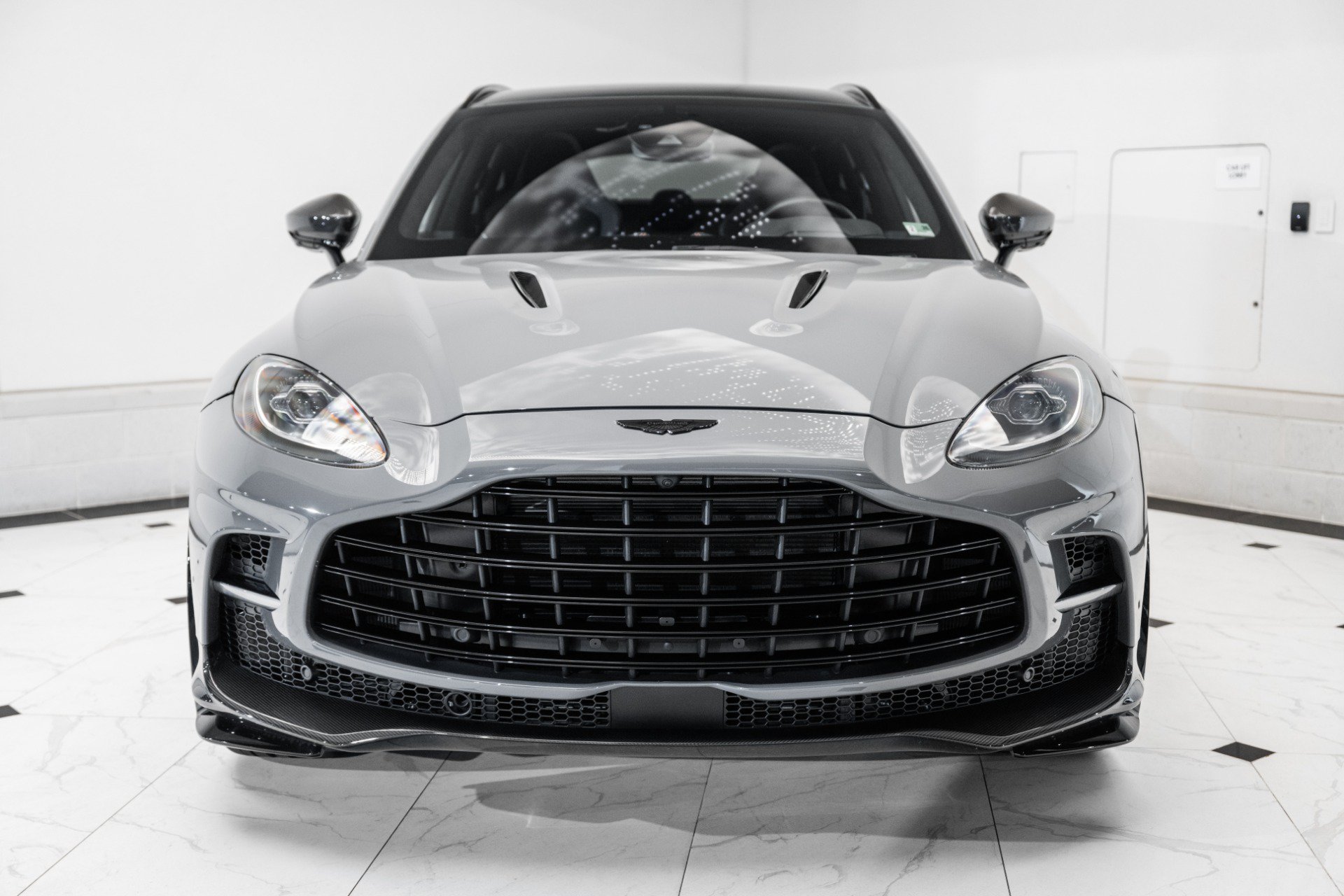 Used 2023 Aston Martin DBX 707 AWD/4WD image 7