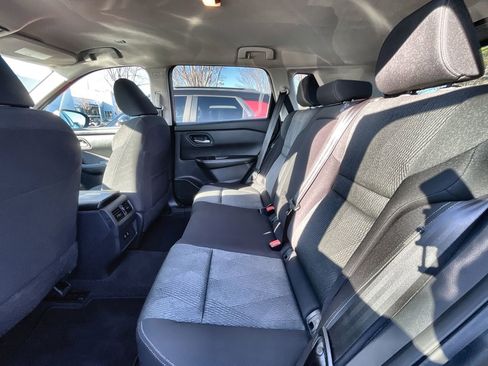 Used 2024 Nissan Rogue SV image 23