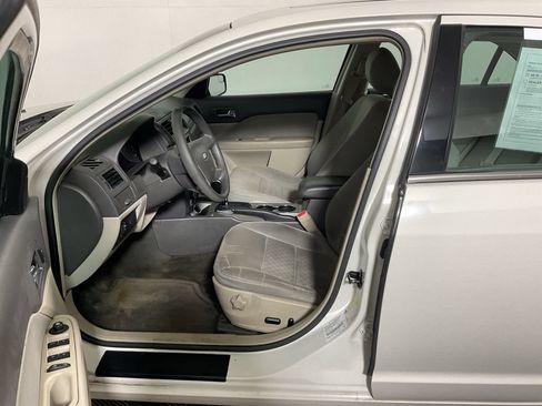 Used 2012 Ford Fusion SE FWD image 17