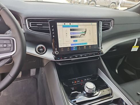 New 2026 Jeep Grand Wagoneer Limited AWD/4WD image 27