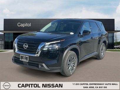 New 2025 Nissan Pathfinder S