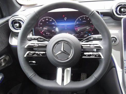 New 2026 Mercedes-Benz GLC 300 4MATIC image 25