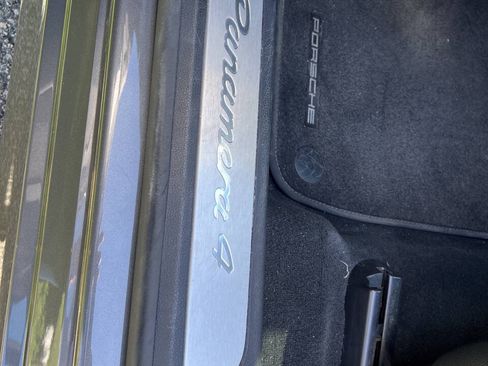 Used 2013 Porsche Panamera image 25