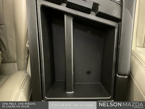 Used 2020 Buick Enclave Essence image 37