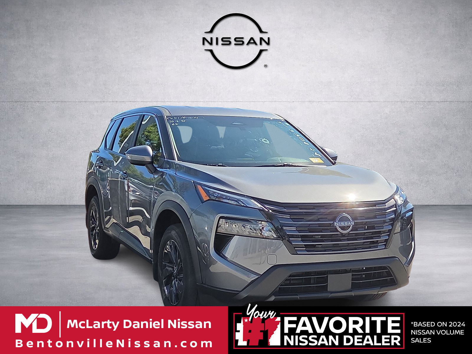 Used 2026 Nissan Rogue SV FWD image 1