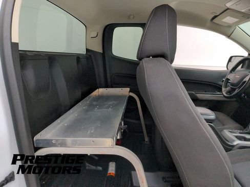 Used 2022 Chevrolet Colorado LT w/ Fleet Safety Package AWD/4WD image 25
