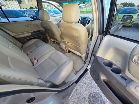 Used 2007 Toyota Highlander Limited FWD image 20