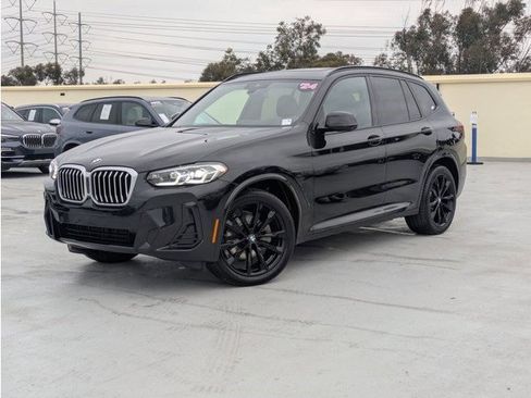 Used 2024 BMW X3 sDrive30i w/ Premium Package image 1