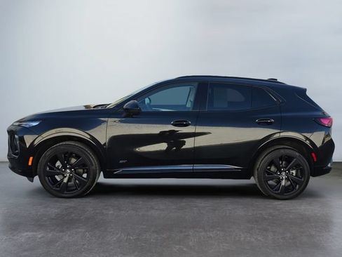 Used 2025 Buick Envision Sport Touring AWD/4WD image 2