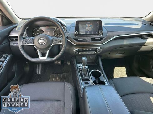 Used 2023 Nissan Altima 2.5 SV AWD/4WD image 14