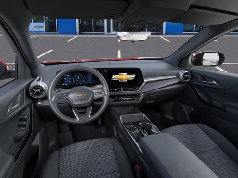 New 2026 Chevrolet Equinox LT w/ Safety and Technology Package FWD image 39