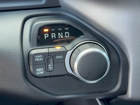 Used 2024 RAM 2500 Big Horn AWD/4WD image 21