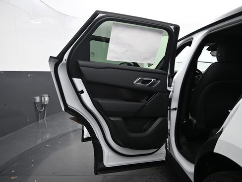 New 2026 Land Rover Range Rover Velar Dynamic SE image 25