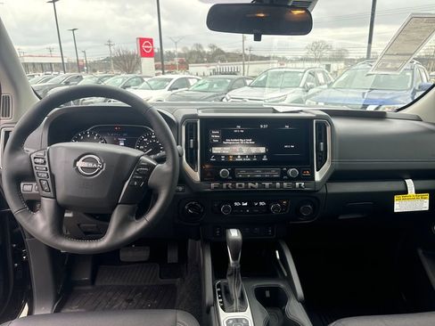 New 2026 Nissan Frontier SV w/ All-Weather Content Package AWD/4WD image 14