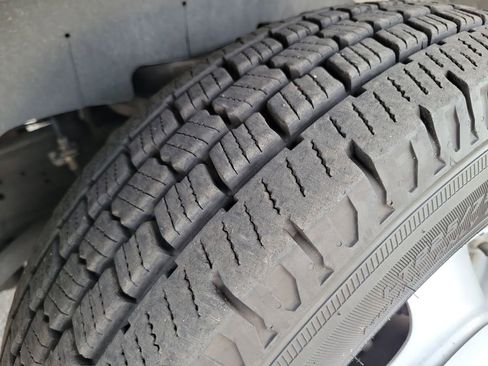 Used 2017 Chevrolet Express 3500 image 22