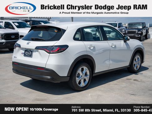 Used 2023 Honda HR-V LX image 5