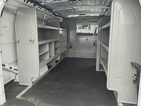 Used 2019 Chevrolet Express 2500 w/ Driver Convenience Package RWD image 2