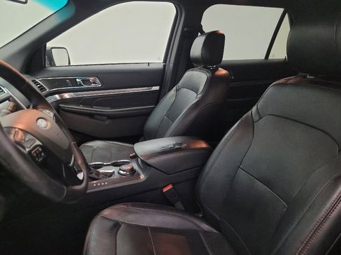 Used 2016 Ford Explorer Sport w/ Equipment Group 401A AWD/4WD image 17