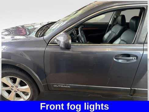 Used 2014 Subaru Outback 2.5i Limited w/ Moonroof Package image 9