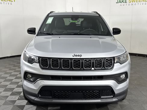 New 2026 Jeep Compass Latitude image 2
