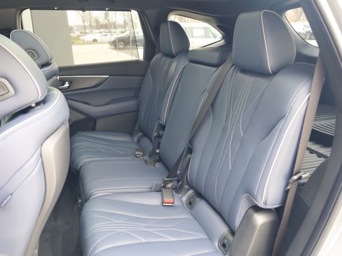 Used 2024 Acura MDX Type S image 37