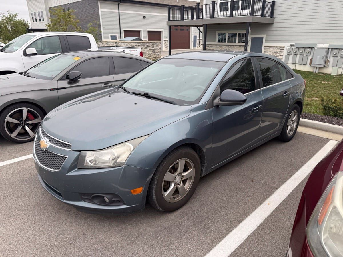 Used 2012 Chevrolet Cruze LT FWD image 12