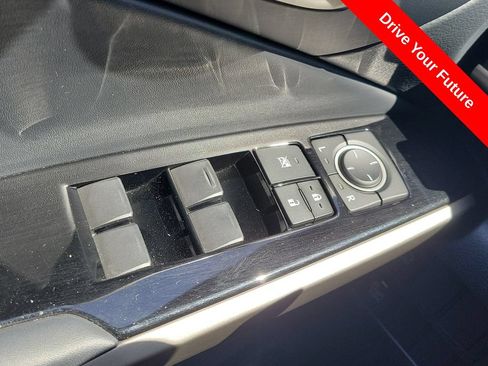 Used 2018 Lexus IS 300 w/ Accessory Package RWD image 16