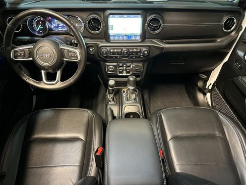 Used 2022 Jeep Wrangler Unlimited Sahara w/ Cold Weather Group image 12