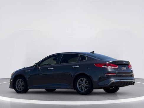 Used 2019 Kia Optima LX FWD image 3