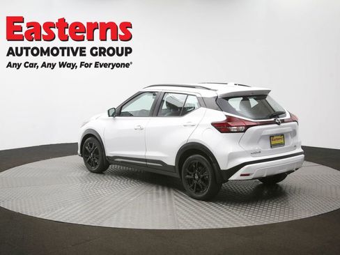 Used 2023 Nissan Kicks SR w/ SR Premium Package image 65