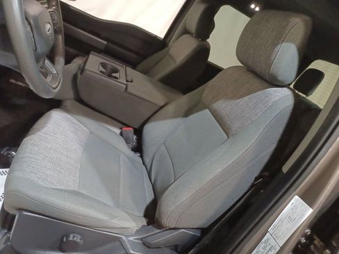 Used 2023 Ford F150 XLT w/ XTR Package image 13