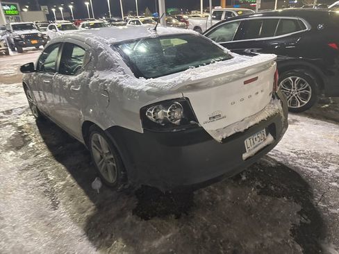 Used 2011 Dodge Avenger Heat image 6