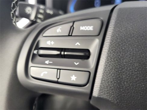 New 2025 Hyundai Venue Limited image 23