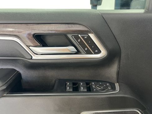 Used 2024 Chevrolet Silverado 2500 LTZ AWD/4WD image 20