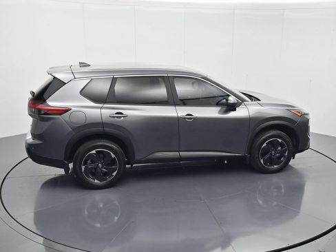 Certified 2024 Nissan Rogue SV FWD image 31