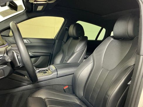 Used 2020 BMW X6 sDrive40i w/ Convenience Package RWD image 23