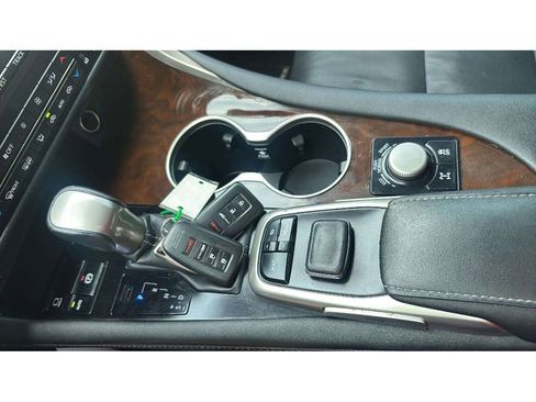 Used 2017 Lexus RX 350 AWD image 20