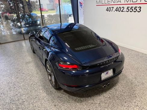 Used 2017 Porsche 718 Cayman S RWD image 4