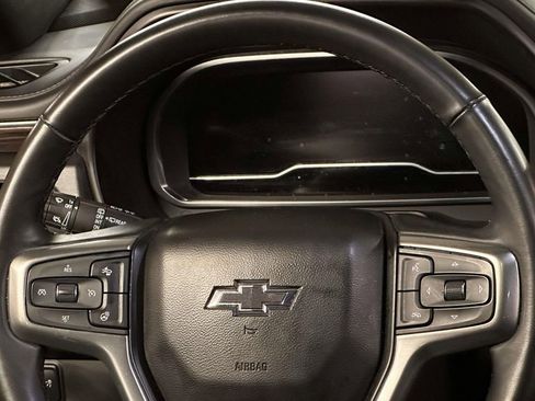 Used 2023 Chevrolet Tahoe Z71 w/ Luxury Package image 21