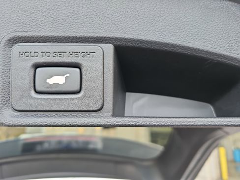 Used 2023 Acura RDX AWD w/ Advance Package image 13