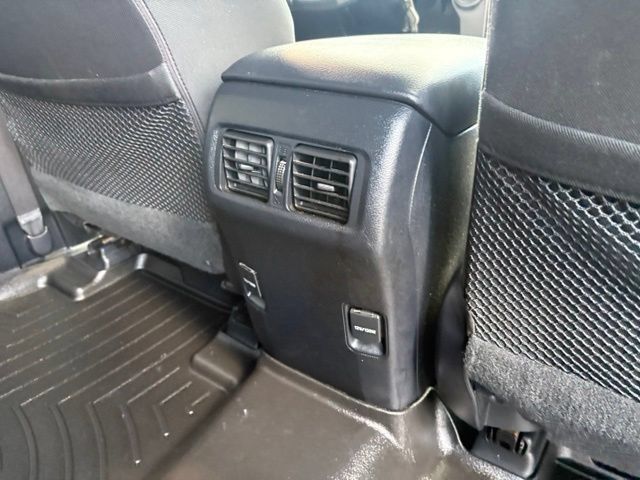 Used 2019 Toyota 4Runner SR5 AWD/4WD image 27