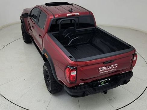 Used 2024 GMC Canyon AT4X w/ AT4X AEV Edition image 18