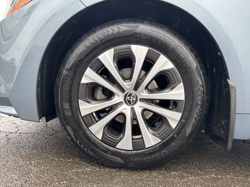 Used 2022 Toyota Corolla LE image 10