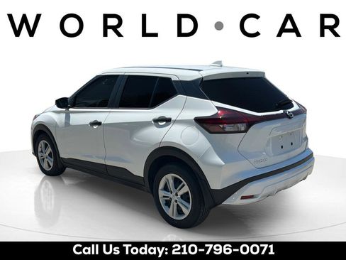 Certified 2025 Nissan Kicks Play S FWD image 5